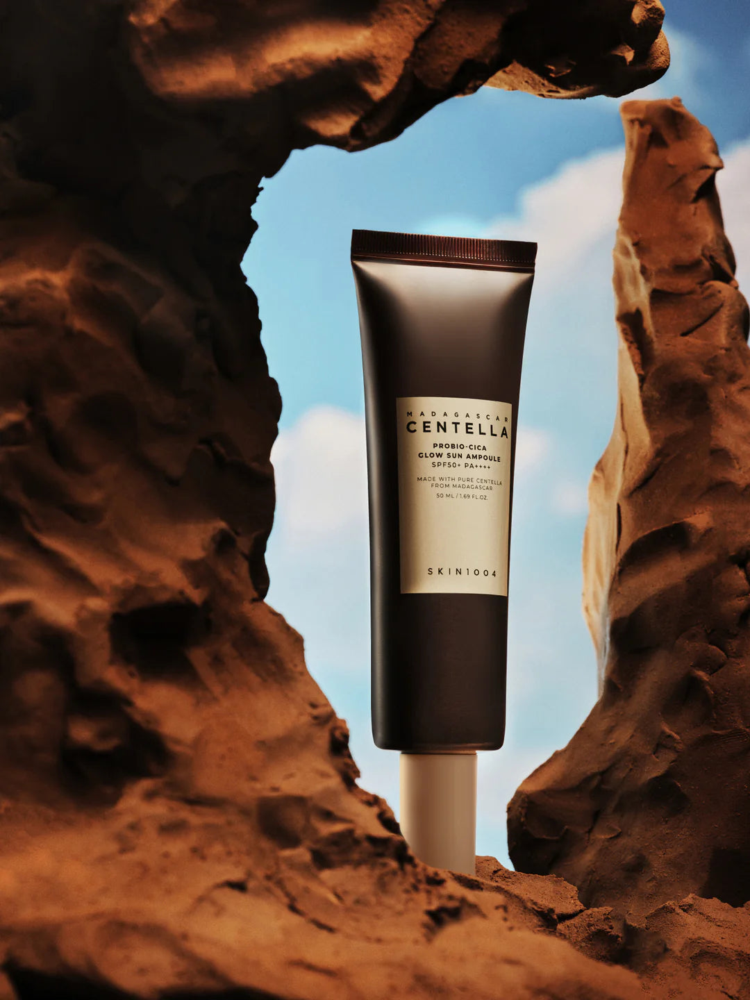 SKIN1004 Madagascar Centella Probio-Cica Glow Sun Ampoule SPF50+ PA++++